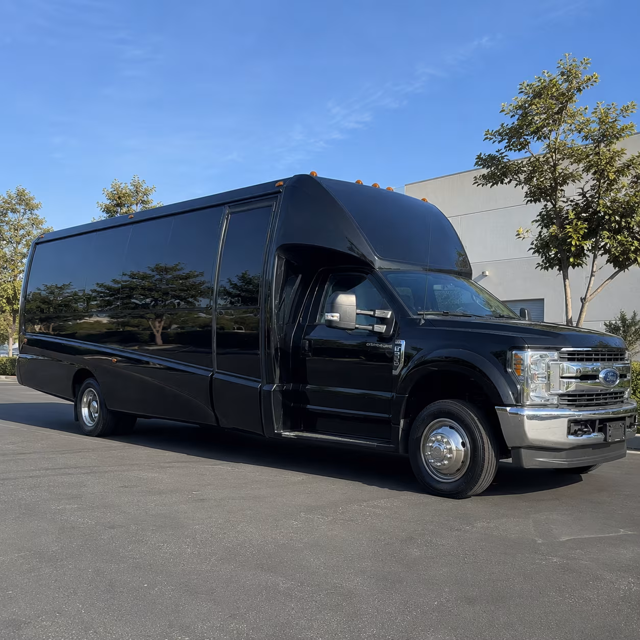 birthday party buses for oxnard s channel islands harbor bar crawl