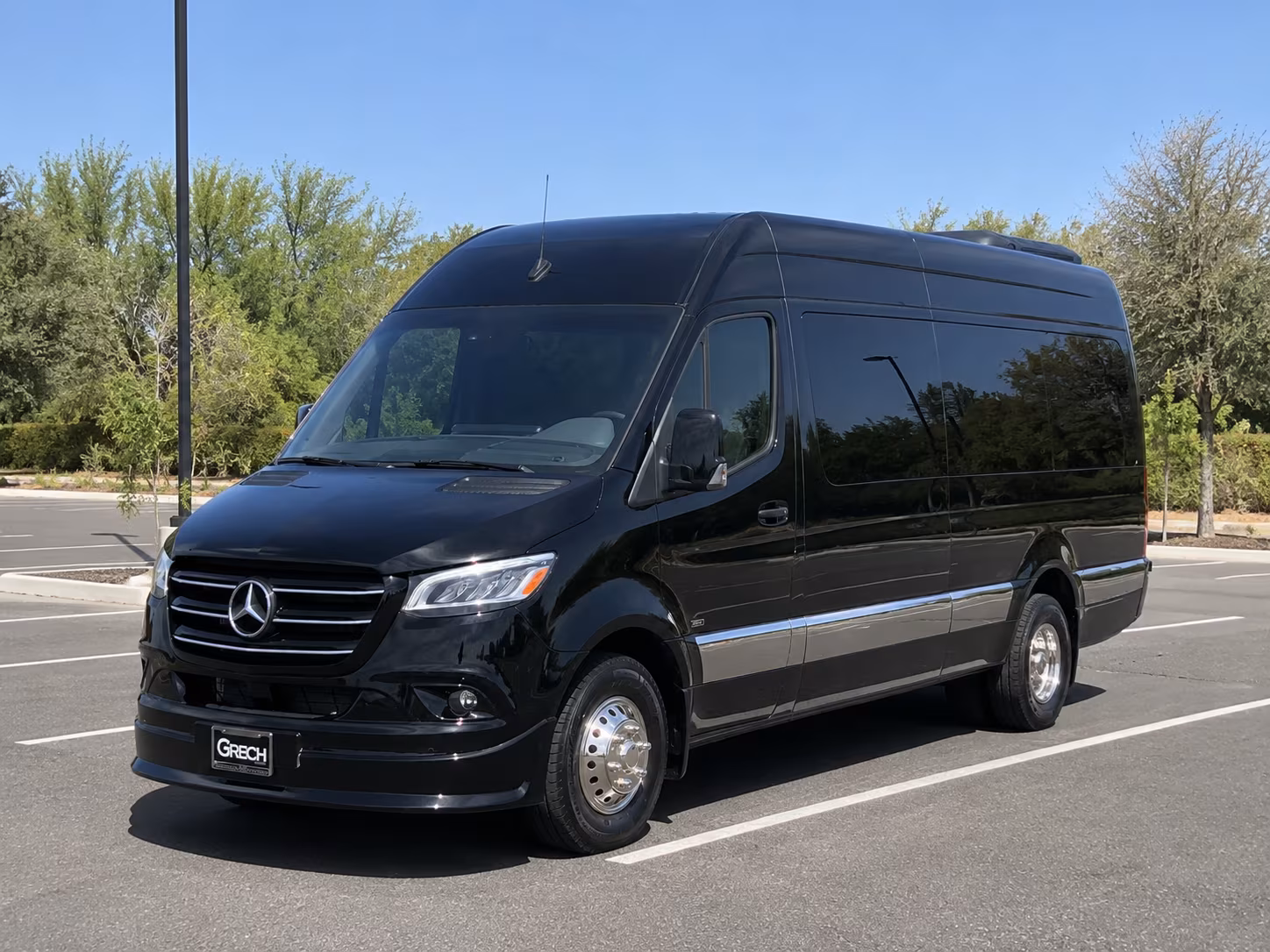 easily book transportation for your next airport transfer 5