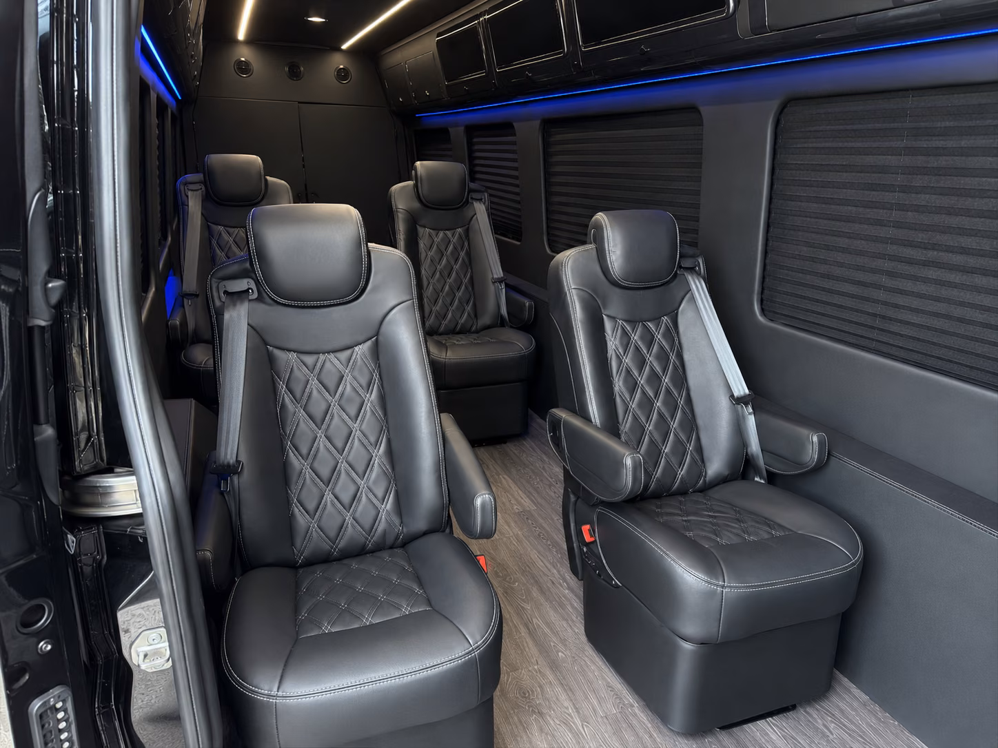 easily book transportation for your next concert or music festival 3