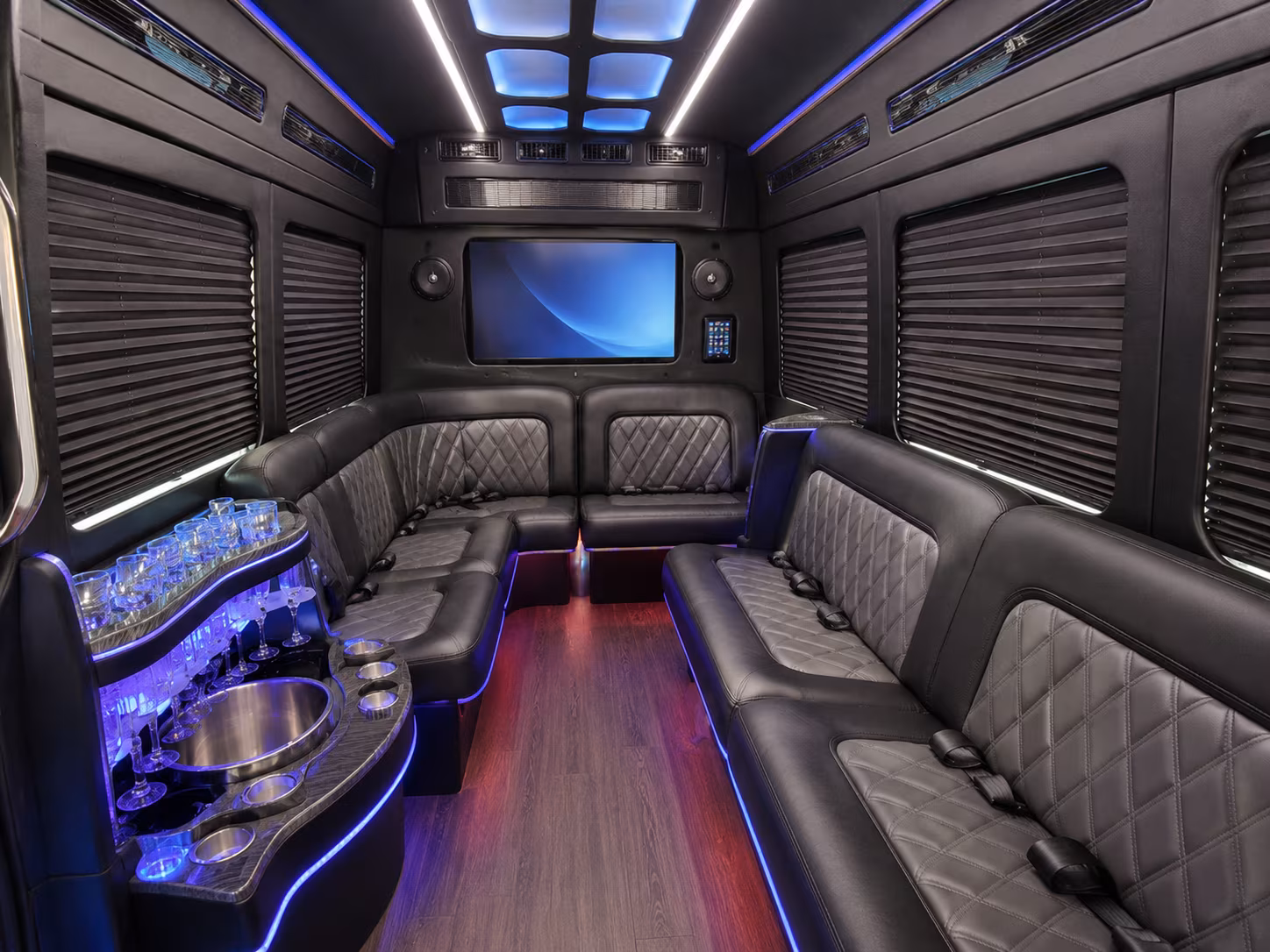 easily book transportation for your next sporting event 4