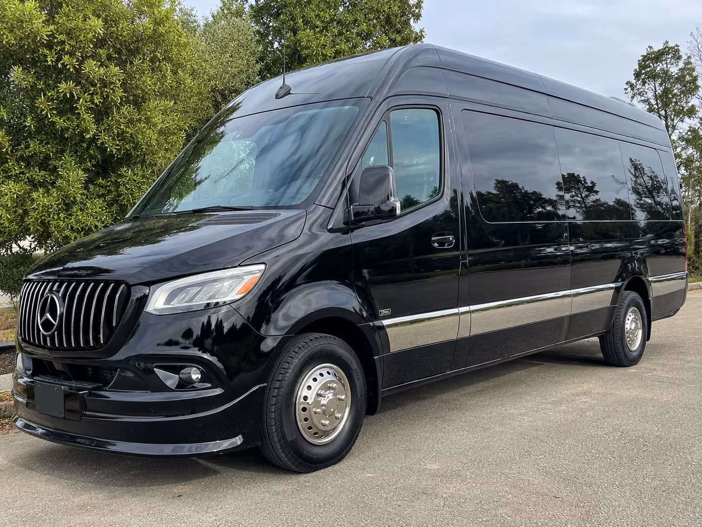 easily book transportation for your next wedding 3