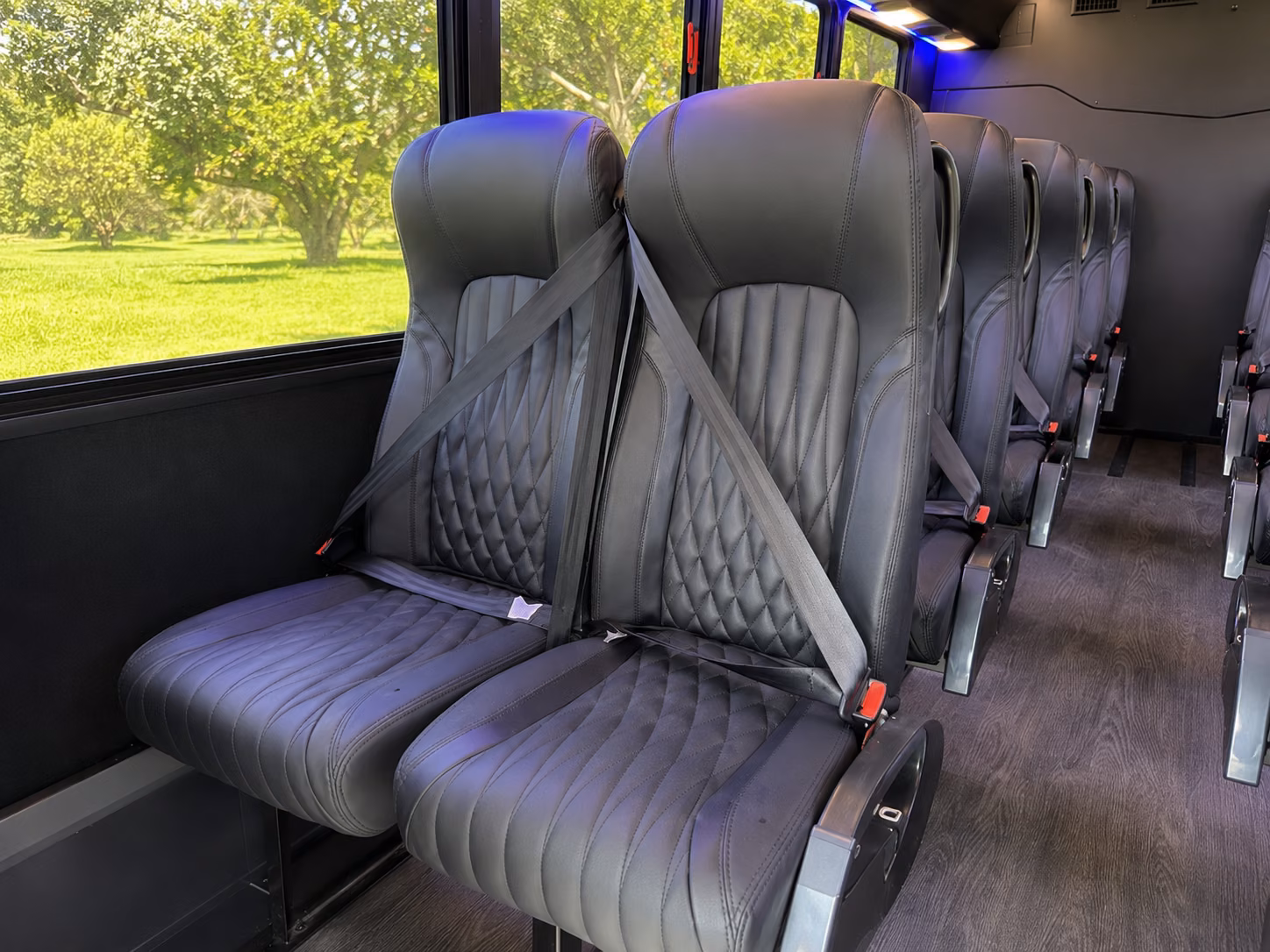 oxnard 20 passenger minibus inside