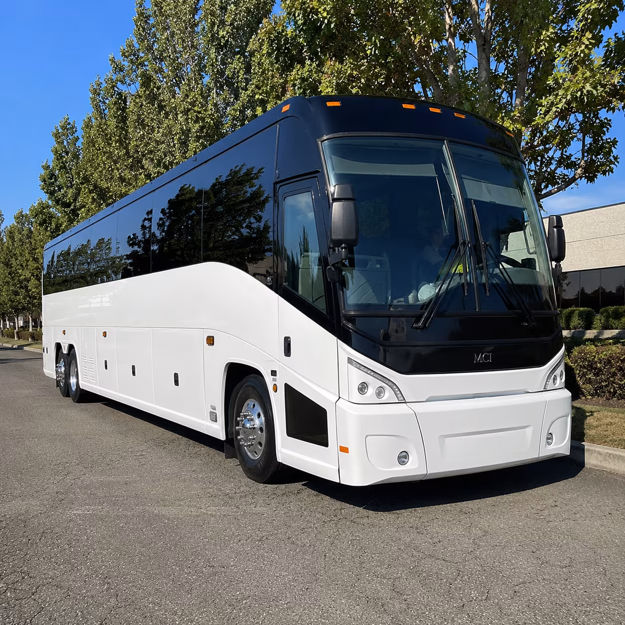 oxnard 50 passenger charter bus
