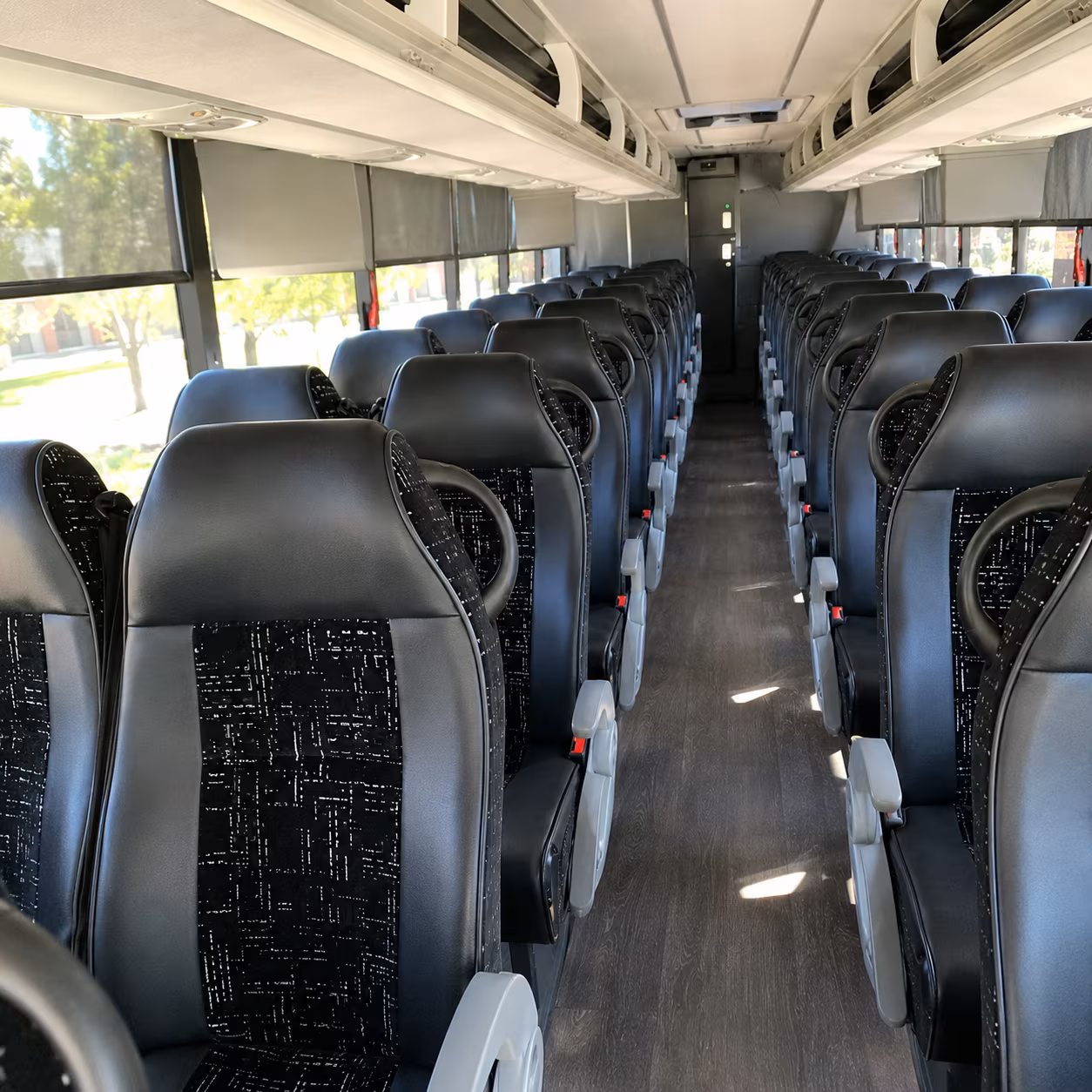 oxnard minibus rentals